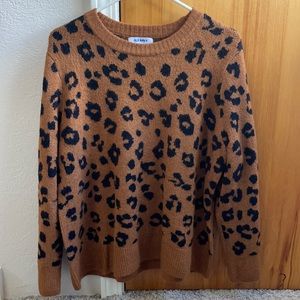 Old navy animal print sweater! Worn 1x.